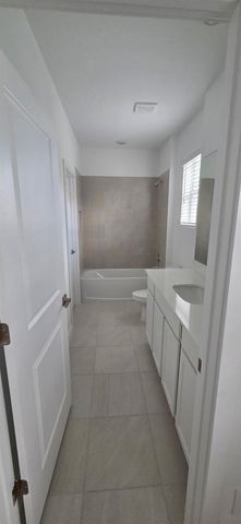 202 Lakeside Landing Drive, Royal Palm Beach, FL 33411