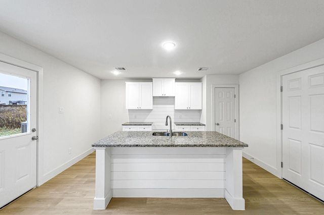 1005 20th Street, Hempstead, TX 77445