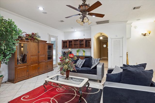 803 Hennesey Drive, Richmond, TX 77406
