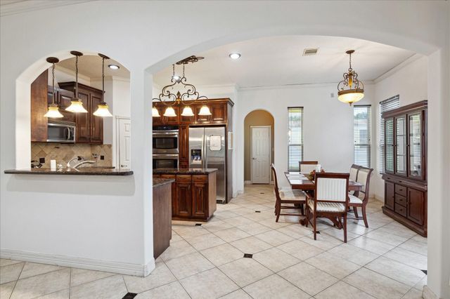 803 Hennesey Drive, Richmond, TX 77406