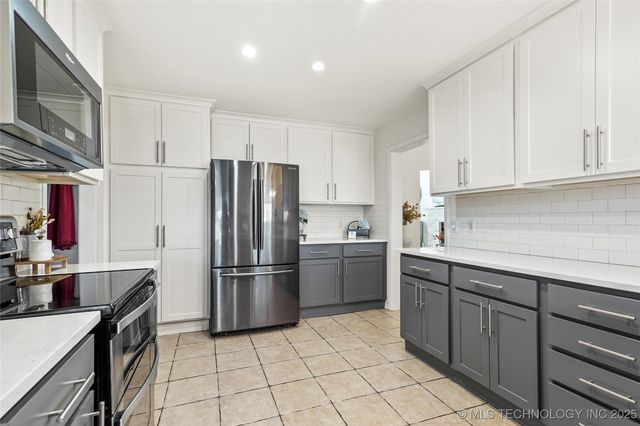 2508 W Kent Street, Broken Arrow, OK 74012