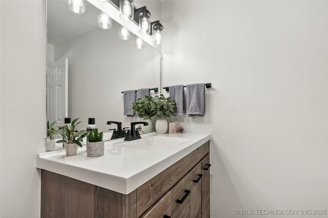 2508 W Kent Street, Broken Arrow, OK 74012