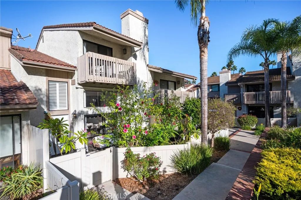 1825 Caddington Drive 25, Rancho Palos Verdes, CA 90275