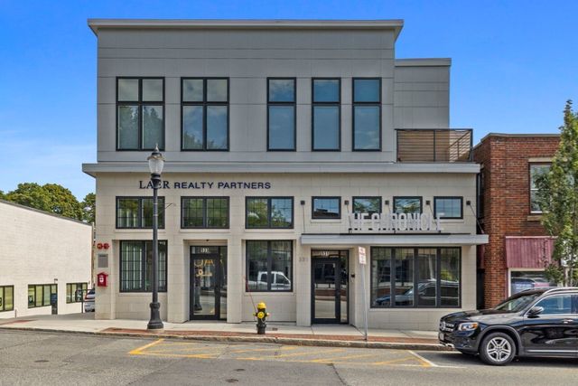 531 Main St 2002, Reading, MA 01867