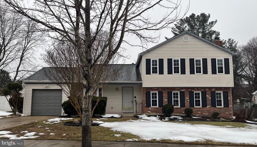 9005 ROLLINGWOOD, Fort Washington, MD 20744