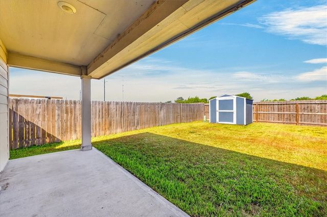 8133 Cattlemen Dr, Corpus Christi, TX 78414