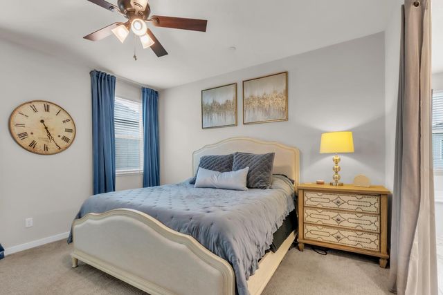 2692 Bathford St, Sacramento, CA 95833