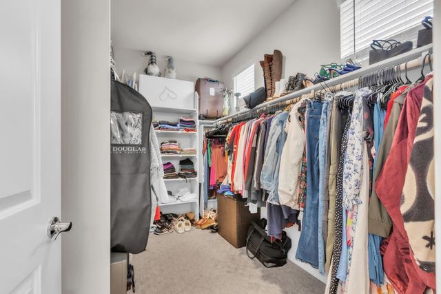 2692 Bathford St, Sacramento, CA 95833