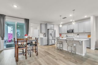 2692 Bathford St, Sacramento, CA 95833