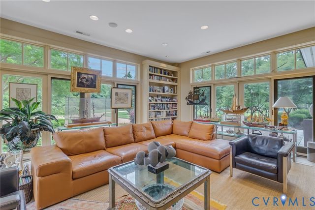 1071 Gum Thicket Rd, Gwynn, VA 23076