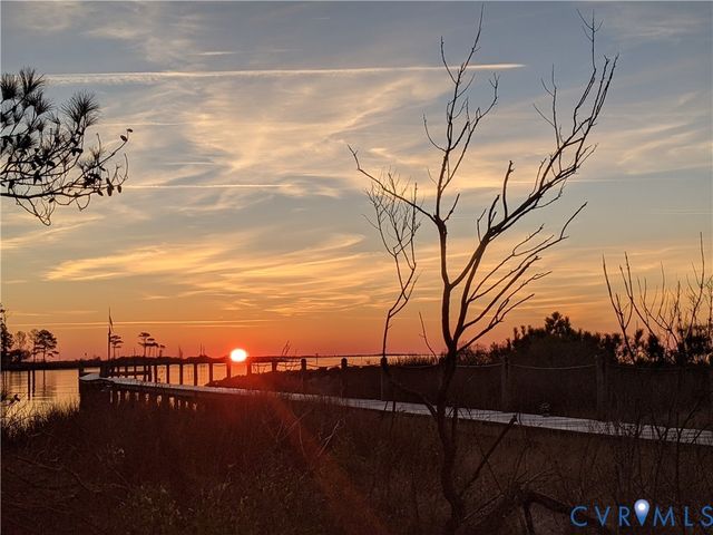 1071 Gum Thicket Rd, Gwynn, VA 23076