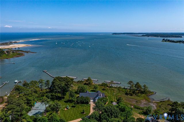 1071 Gum Thicket Rd, Gwynn, VA 23076