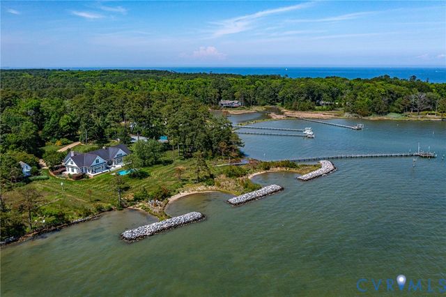 1071 Gum Thicket Rd, Gwynn, VA 23076