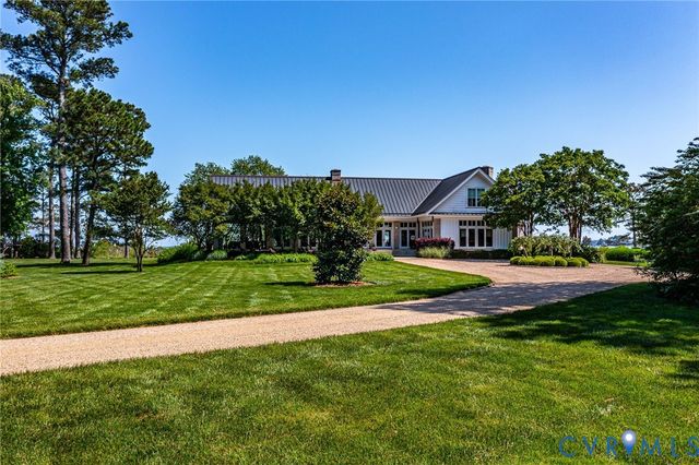 1071 Gum Thicket Rd, Gwynn, VA 23076