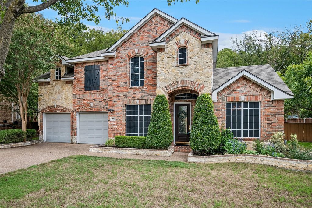3736 Boxwood Drive, Grand Prairie, TX 75052 — exterior
