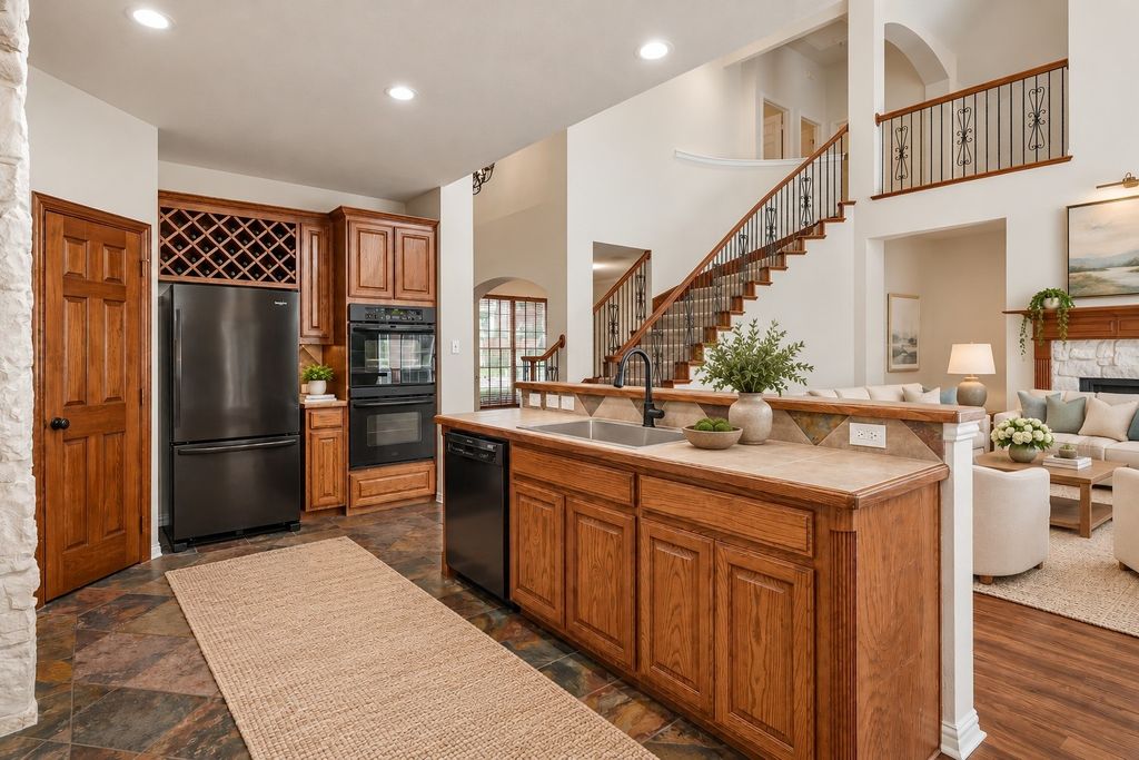 3736 Boxwood Drive, Grand Prairie, TX 75052 — photo 3