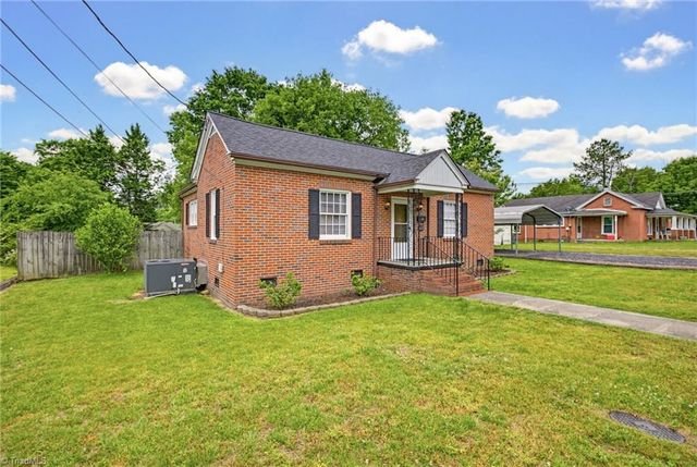 612 Morehead Street, Eden, NC 27288