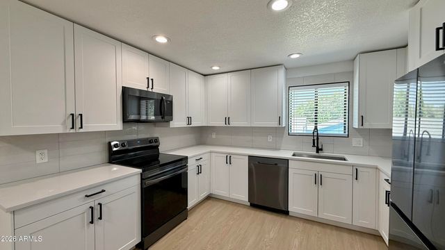 1840 W Thomas Road 21, Phoenix, AZ 85015