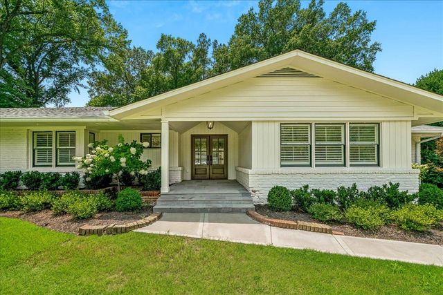 73 S MENDENHALL RD, Memphis, TN 38117