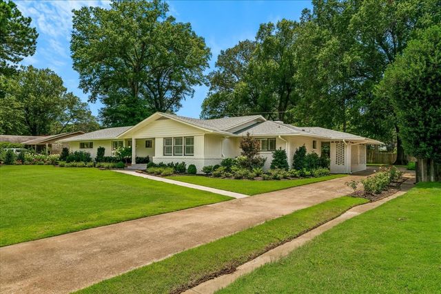 73 S MENDENHALL RD, Memphis, TN 38117