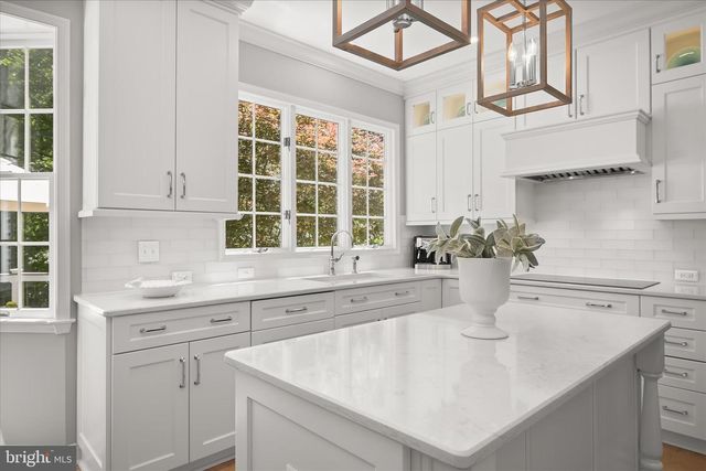 9717 STARLING RD, Ellicott City, MD 21042