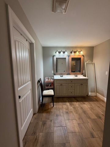 3696 Barbourville Road, London, KY 40744