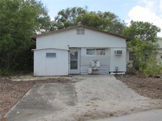 13 SADDLEBAG TRAIL S, Lake Wales, FL 33898