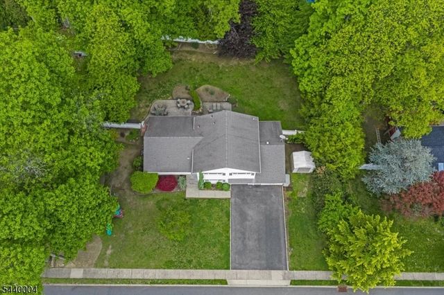 9 Linden Ln, Wayne Twp., NJ 07470