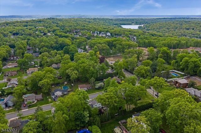 9 Linden Ln, Wayne Twp., NJ 07470