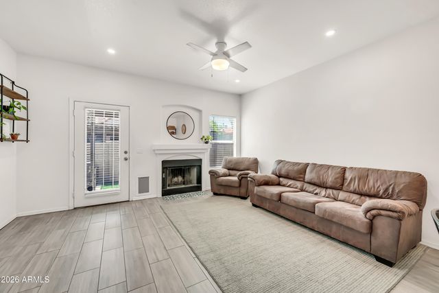 1961 N Hartford Street 1004, Chandler, AZ 85225