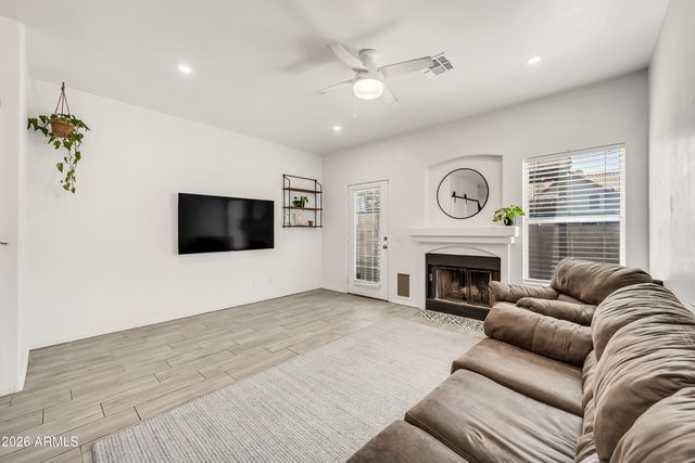 1961 N Hartford Street 1004, Chandler, AZ 85225