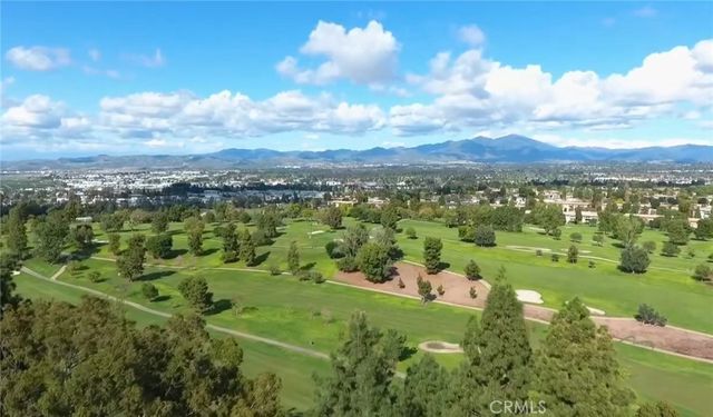 2393 W Via Mariposa 2B, Laguna Woods, CA 92637