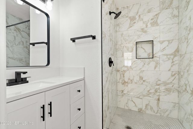 8845 ATTER Lane, Jacksonville, FL 32216