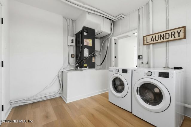 8845 ATTER Lane, Jacksonville, FL 32216