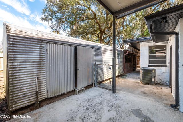 8845 ATTER Lane, Jacksonville, FL 32216