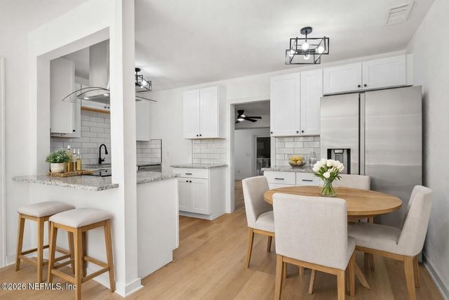 8845 ATTER Lane, Jacksonville, FL 32216