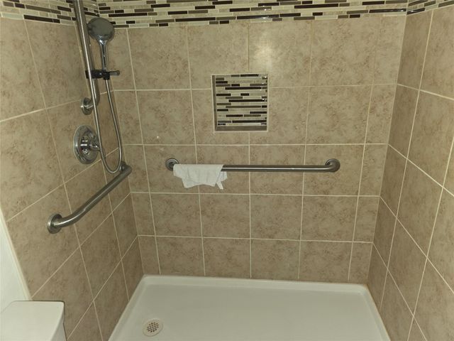 1109 Dunstan DR, Austin, TX 78745