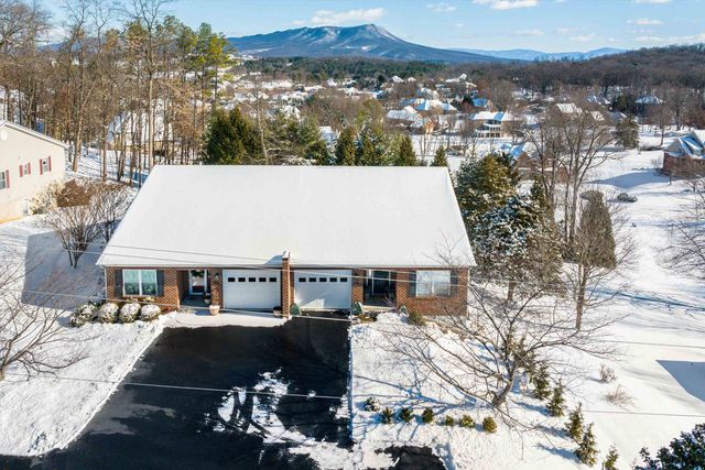 4003 PIRKEY LN, Rockingham, VA 22801