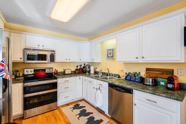 4003 PIRKEY LN, Rockingham, VA 22801