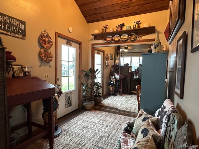 526 E Bundy Street, Ironwood, MI 49938