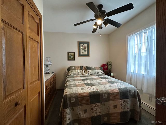 526 E Bundy Street, Ironwood, MI 49938