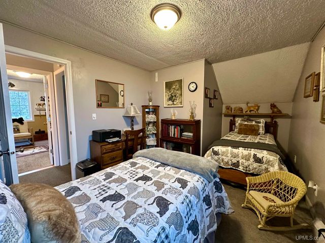 526 E Bundy Street, Ironwood, MI 49938