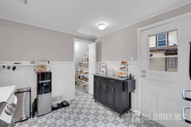 233 MAPLE Avenue, Dunellen, NJ 08812