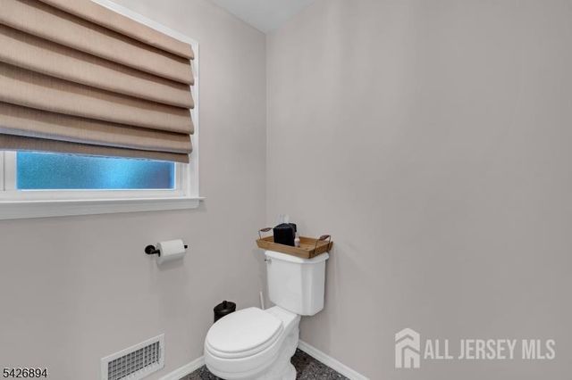 233 MAPLE Avenue, Dunellen, NJ 08812