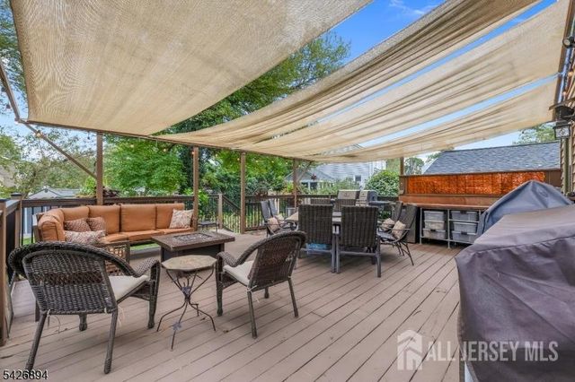 233 MAPLE Avenue, Dunellen, NJ 08812