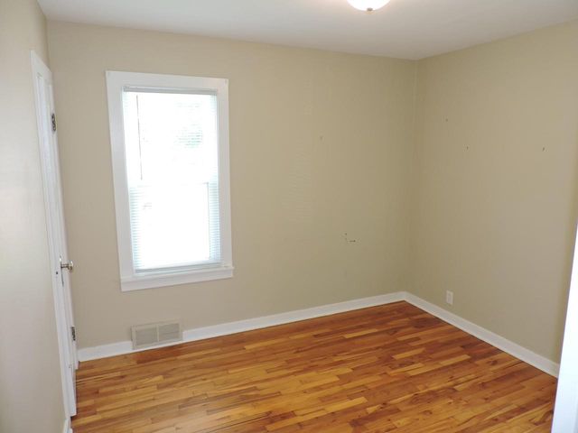 127 N Pleasant AVENUE, Jefferson, WI 53549