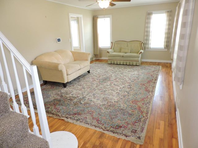 127 N Pleasant AVENUE, Jefferson, WI 53549