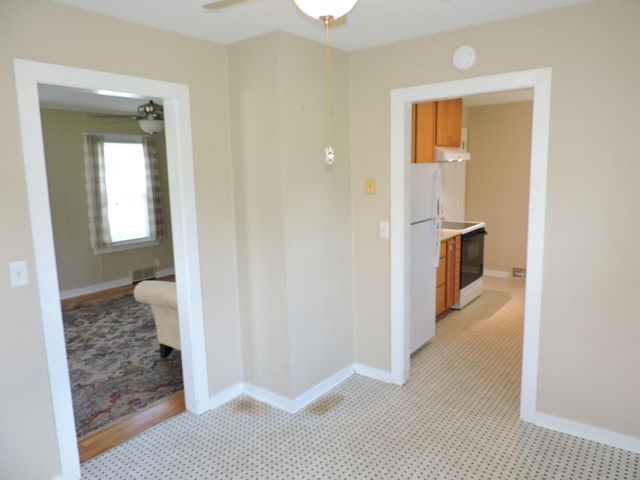 127 N Pleasant AVENUE, Jefferson, WI 53549