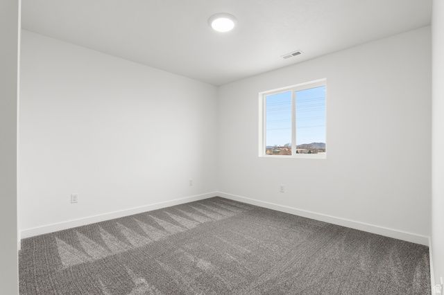 653 N PLAINSMAN DR, Spanish Fork, UT 84660