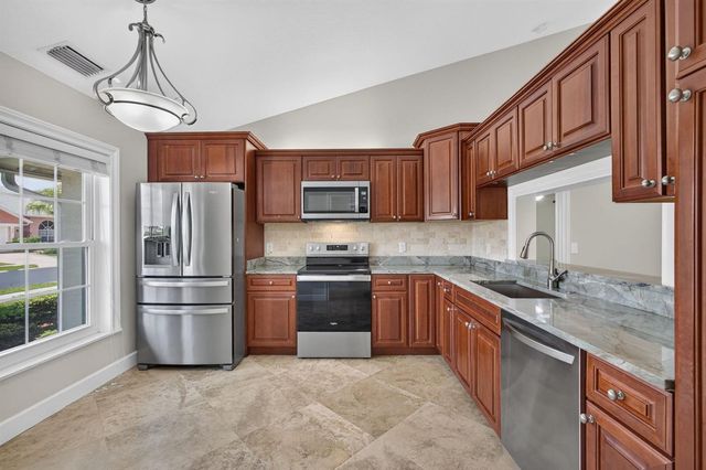 114 Palomino Drive, Jupiter, FL 33458